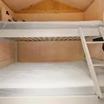 3 Bedroom Amazing In Hébergement de vacances Stege