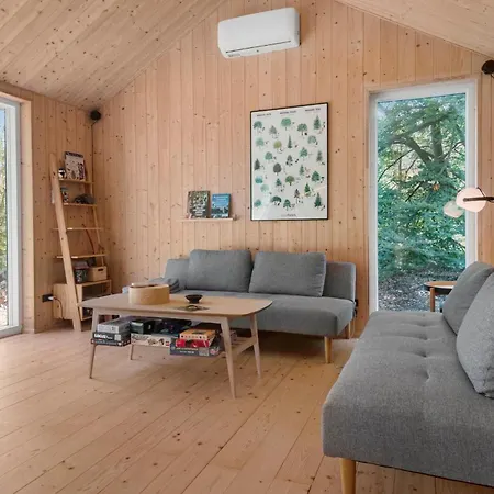 3 Bedroom Amazing In Hébergement de vacances Stege